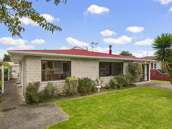94 Kennedy Drive, Levin