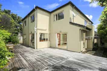 18 Malin Place, Pinehill