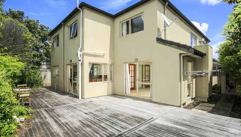 18 Malin Place, Pinehill