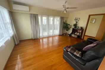 10 Glenties Lane, Ellerslie