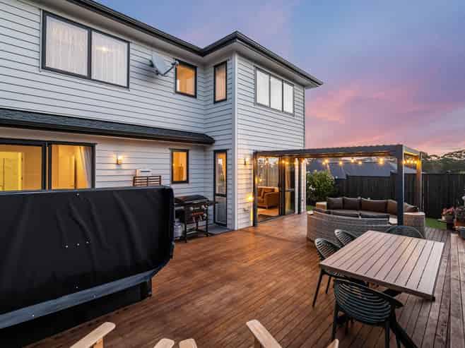 12 Franheim Crescent, Orewa