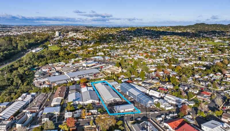 7 Waikaukau Road, Glen Eden