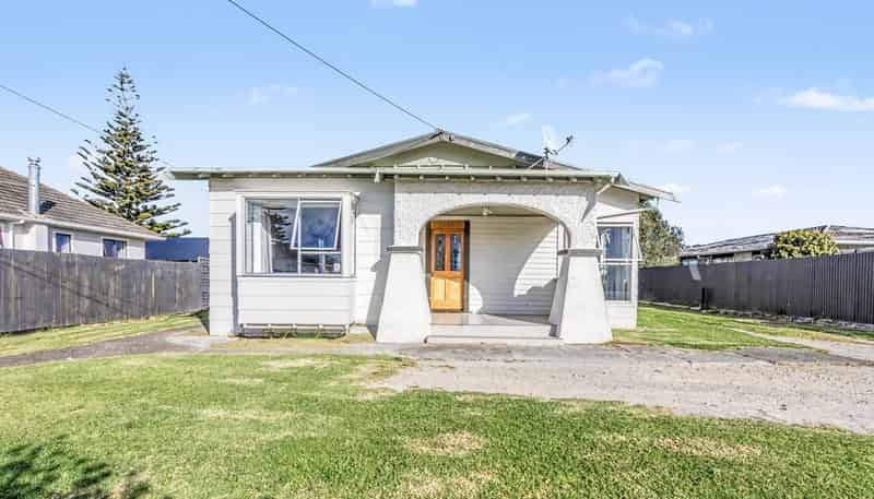 219 Puriri Street, Castlecliff