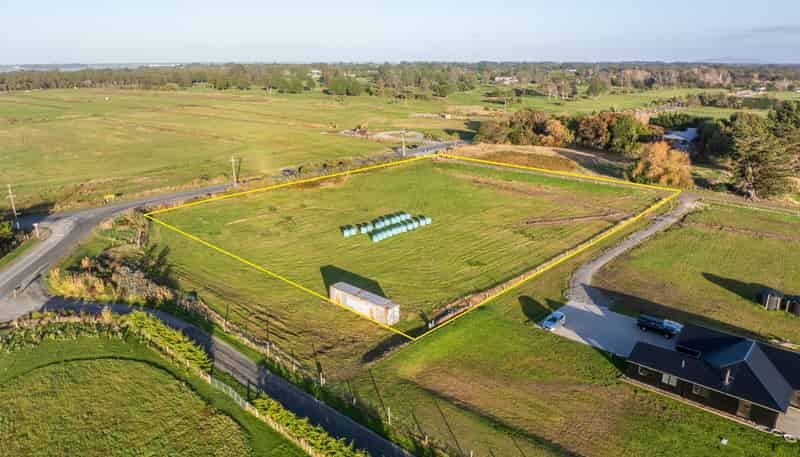 85 Otatara Road, Otatara