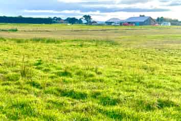 85 Otatara Road, Otatara