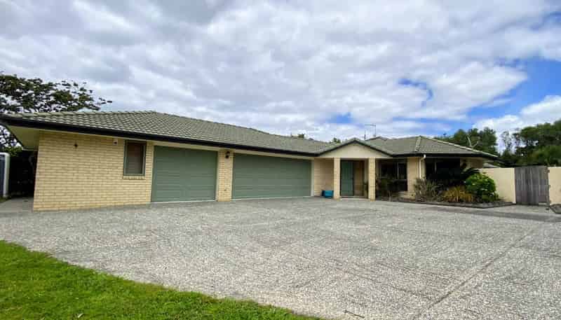 132 Helenslee Road, Pokeno