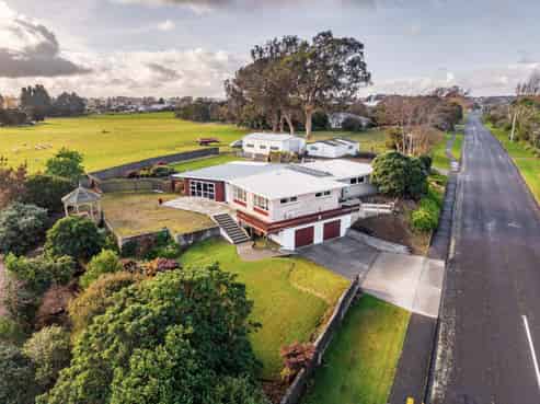 31 Hawkestone Road, Marton