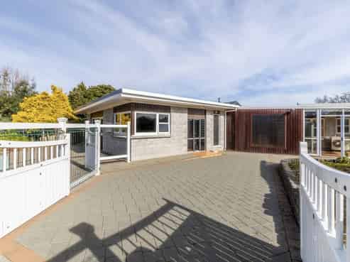 31 Hawkestone Road, Marton
