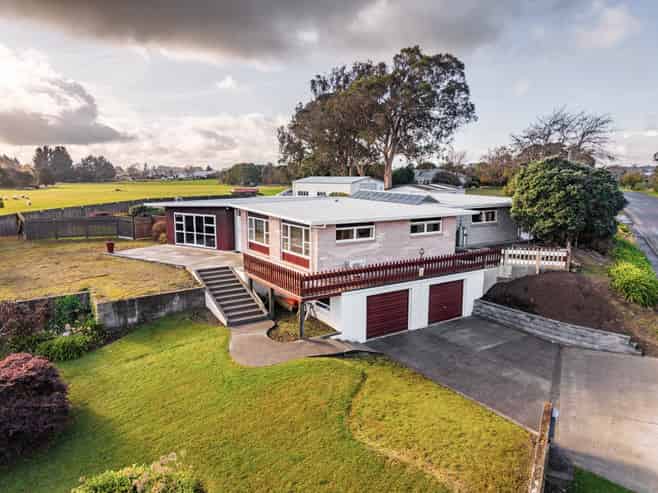 31 Hawkestone Road, Marton