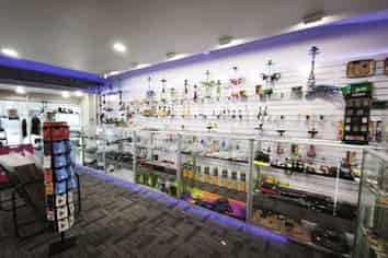 Established Browns Bay retail position