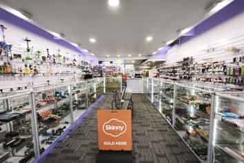 Established Browns Bay retail position