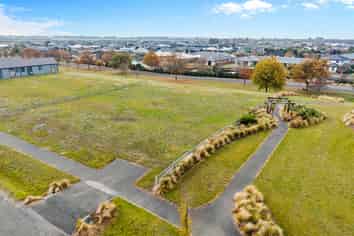 10 Village Green Drive, Huntingdon
