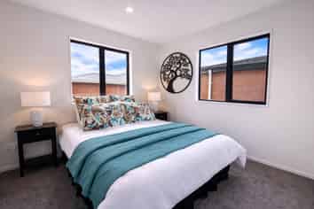 3/4253 Great North Road, Glendene
