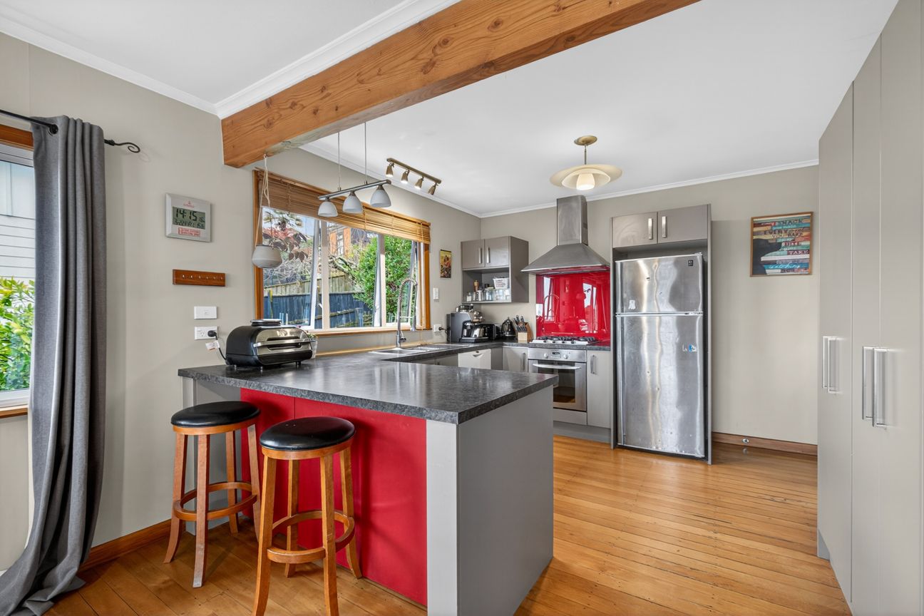 Double Glazed, Spacious, & Move-In Ready! – pohled 3