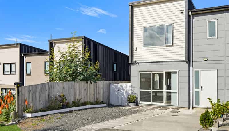 5B Poruru Close, Papakura