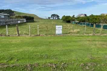 35 Seaview Road, Herbertville