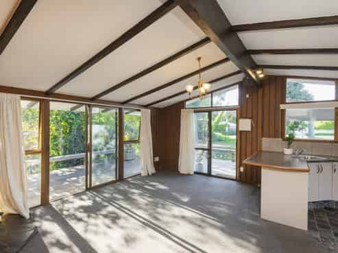 116 Oak Street, Mangapapa