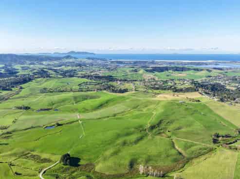  Tara and Garbolino Road, Mangawhai