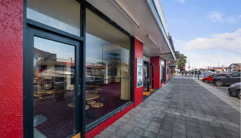 704 Pollen Street, Thames