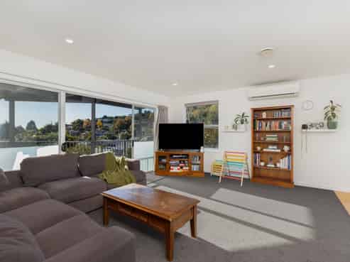 48 Douglas Road, Wakatu