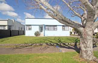 6 Exeter Street, Brooklands
