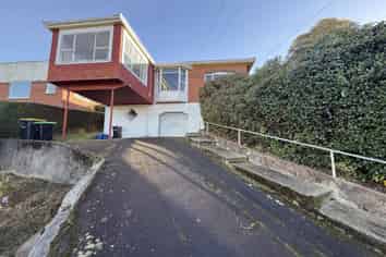 26 Seaview Terrace, Kew