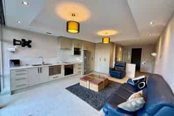 42/61 North Road, North East Valley