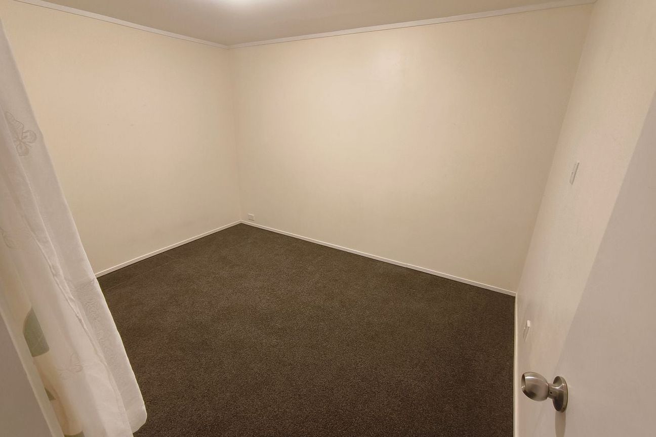 North facing - Pakuranga  -  3 bedroom home - Vista 6