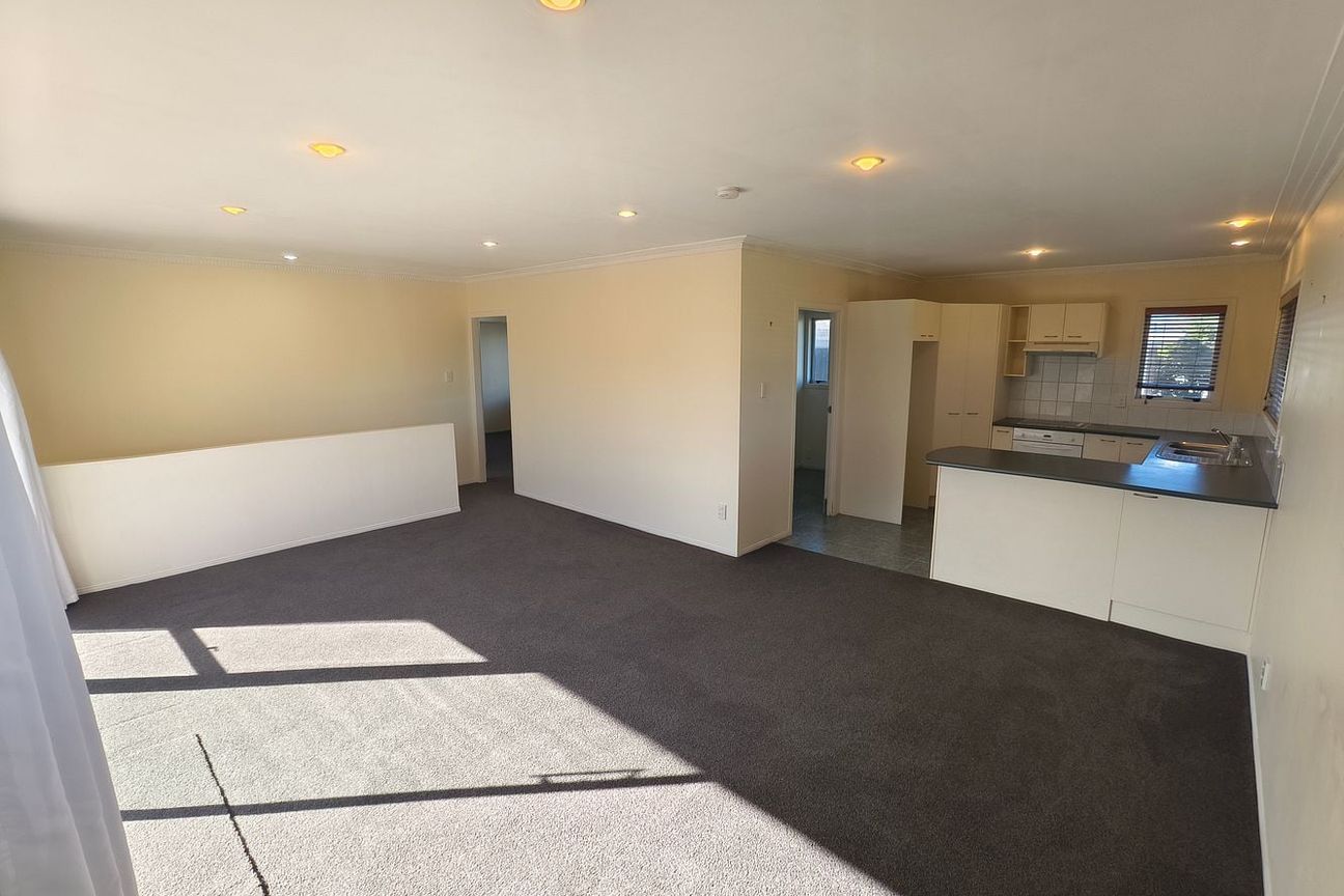 North facing - Pakuranga  -  3 bedroom home - Vista 3