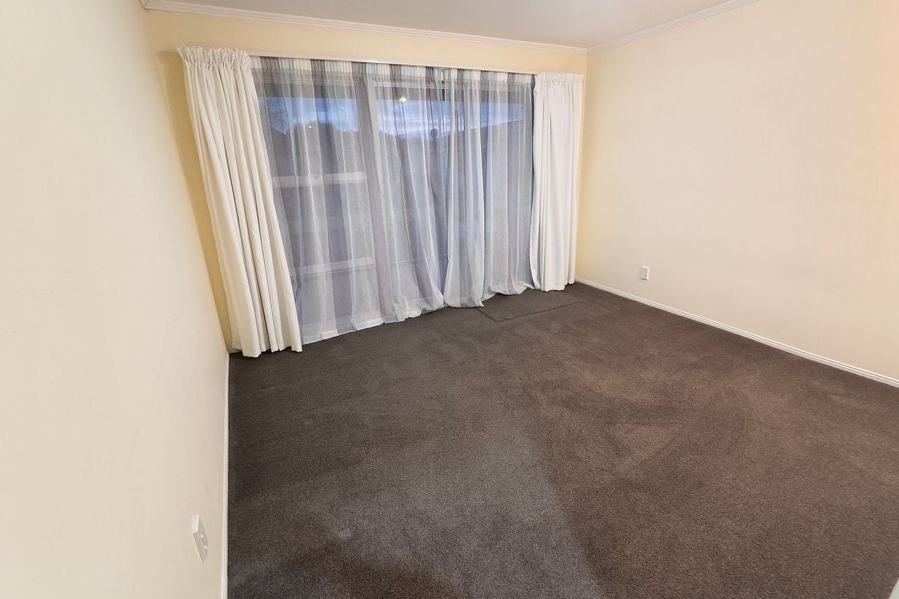 North facing - Pakuranga  -  3 bedroom home - Vista 4