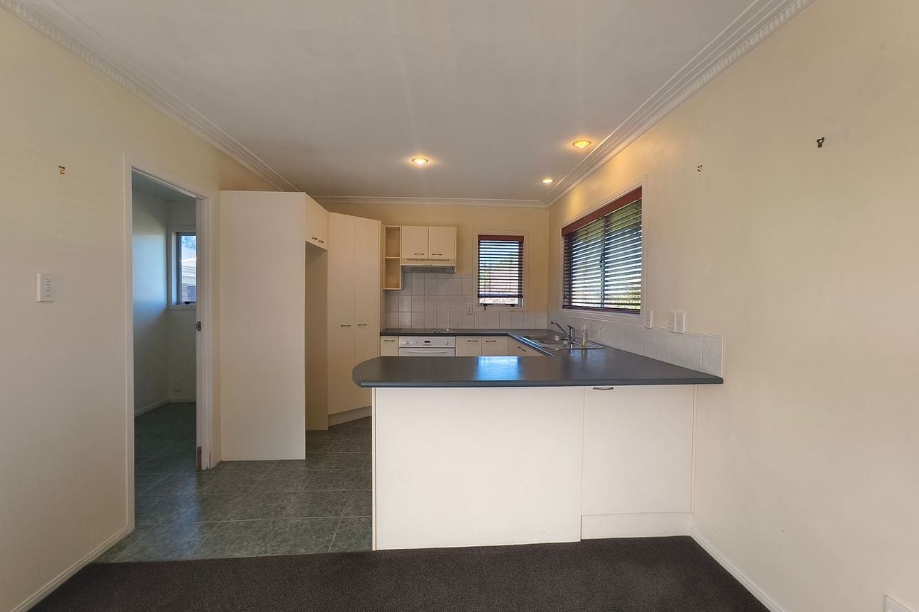 North facing - Pakuranga  -  3 bedroom home - Altro