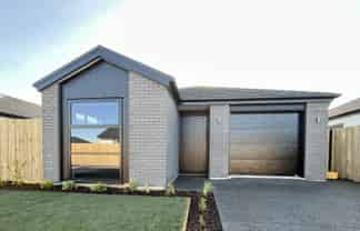 4 Maple Lane, Rolleston