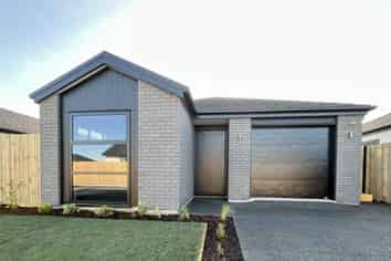 4 Maple Lane, Rolleston