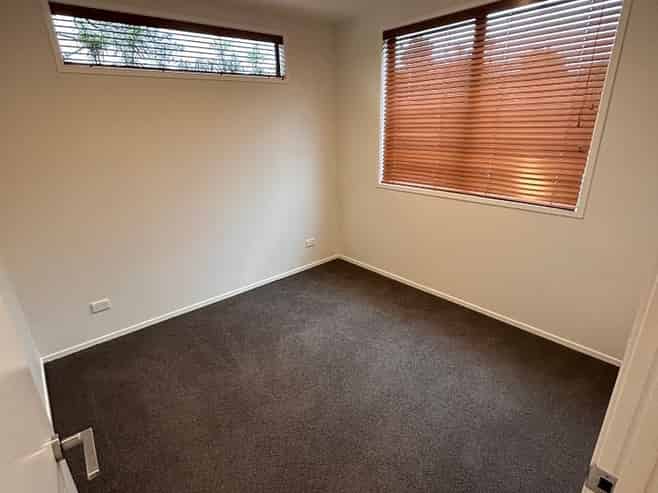 59A The Circle, Manly
