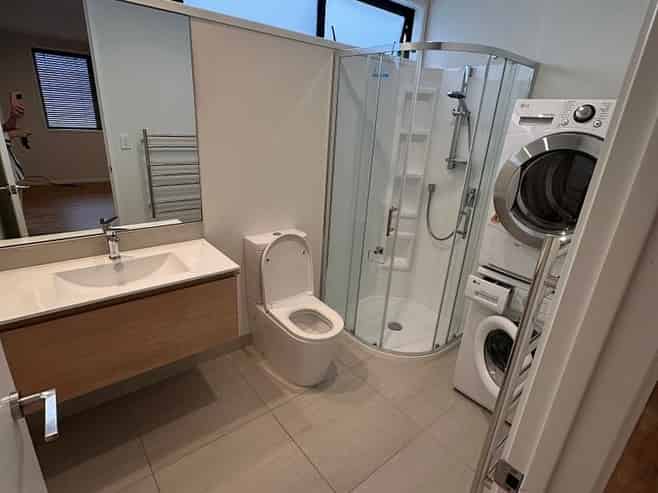 59A The Circle, Manly