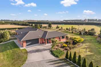 745 Two Chain Road, Swannanoa