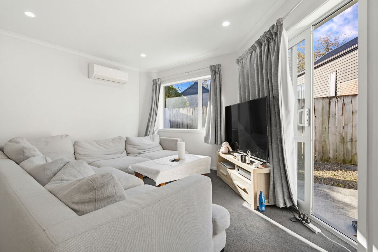 More Adventures, Less Upkeep! - Aanzicht 6