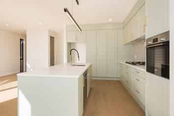 B/27 Nutsey Avenue, Northcote
