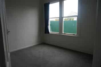 b/148 Elles Road, Georgetown