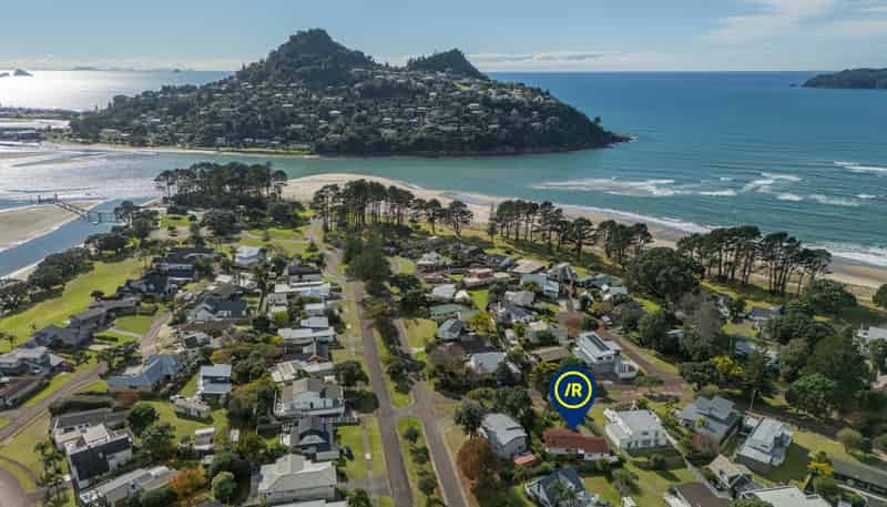 4 Courtney Place, Pauanui
