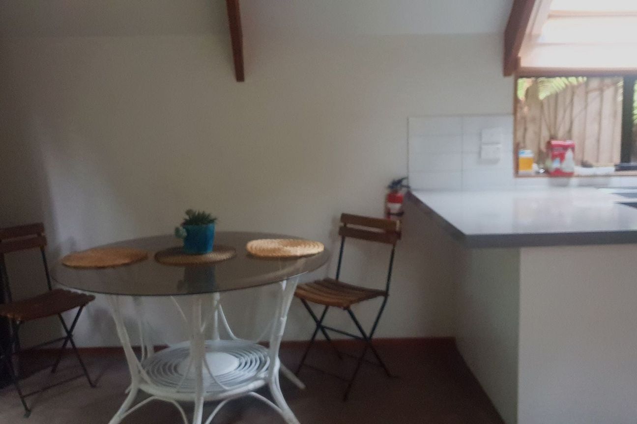 Charming Family Home in Titirangi - Widok 6
