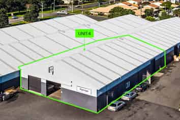 536sqm Panmure Warehouse with 3x Roller Doors
