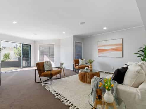 12 Signallers Grove, Strathmore Park