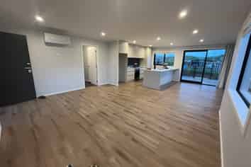 6 Maataitai Road, Raglan