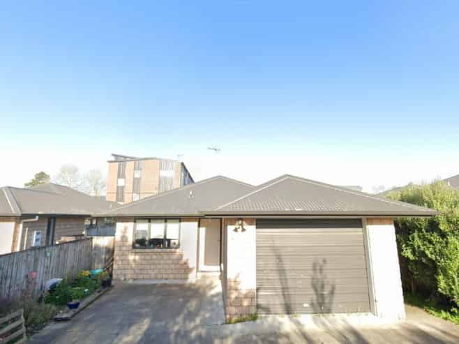 6a Tralee Place, Hillcrest