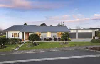 14 Stonedale Drive, Pukekohe