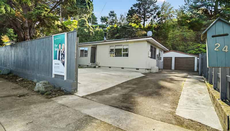 24 Hill Road, Bay View