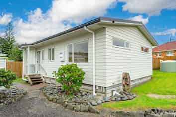 1/3 Poto Street, Te Atatu South