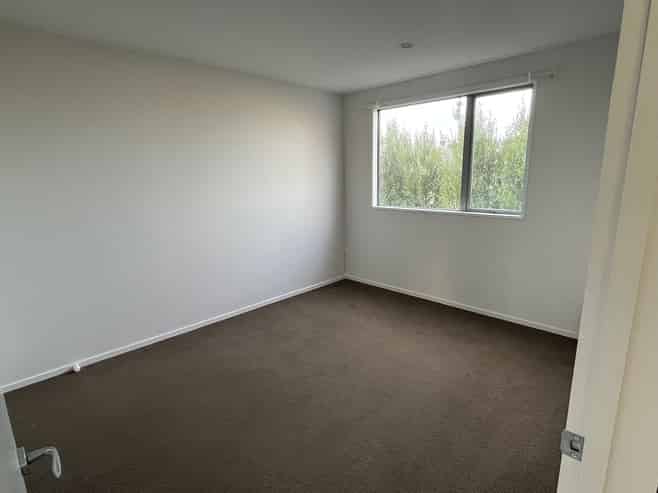 9E Hastings Street West, Sydenham