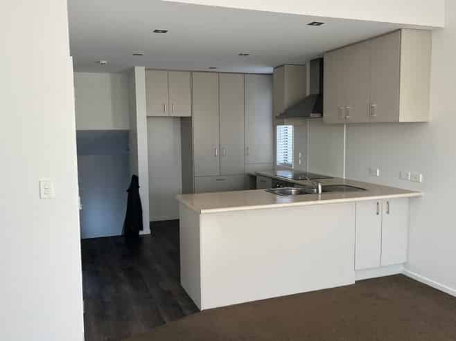 9E Hastings Street West, Sydenham